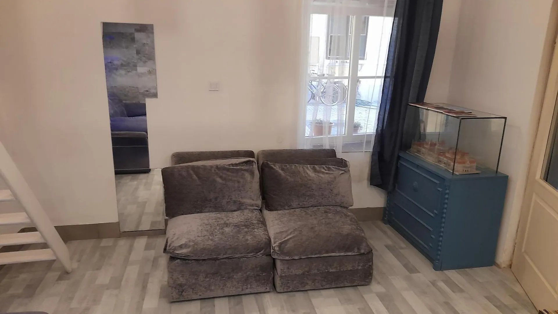 3 Separate Beds Central Apartment - 40M2 - Budapest
