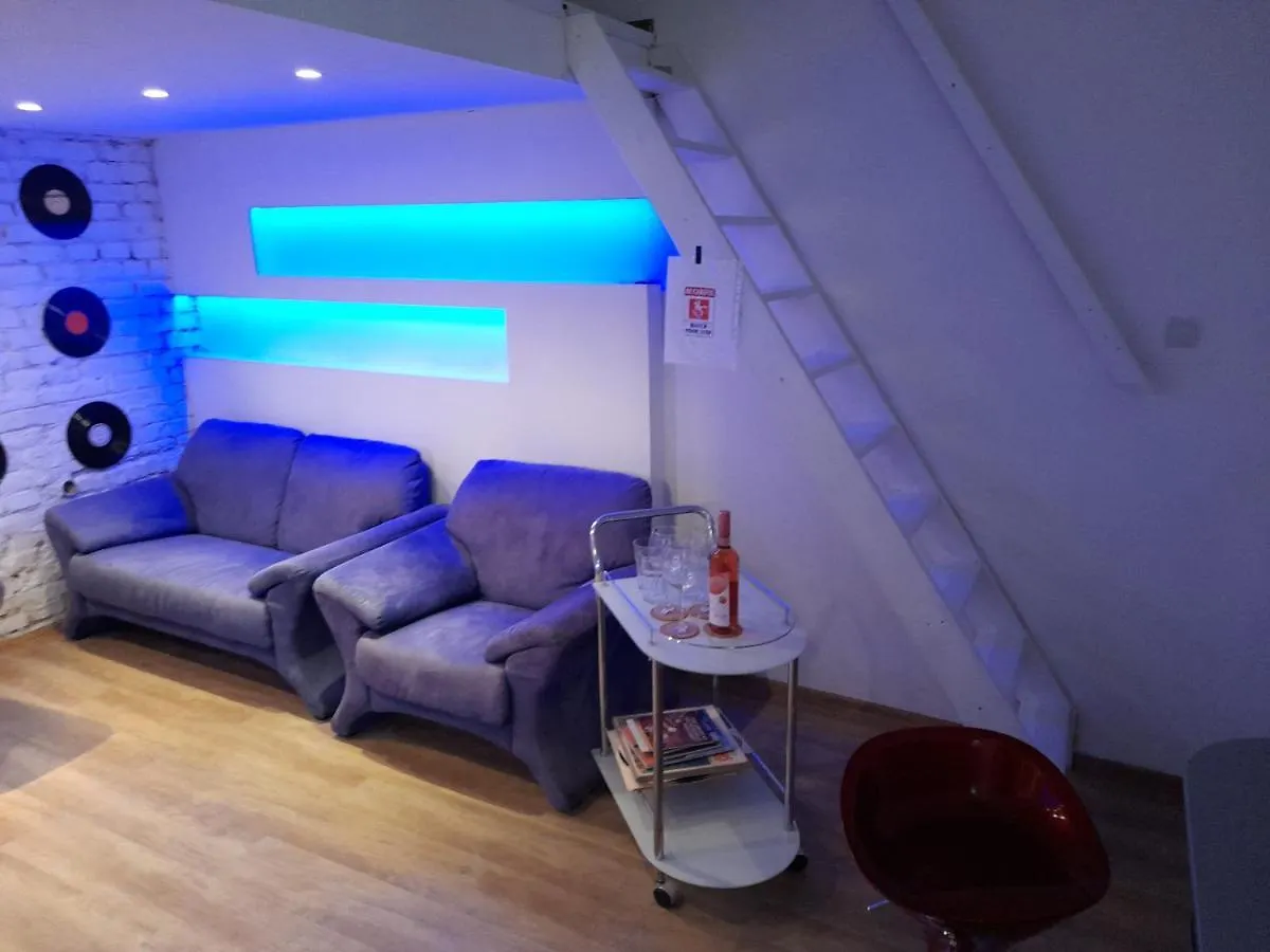 3 Separate Beds Central Apartment - 40M2 - Budapest