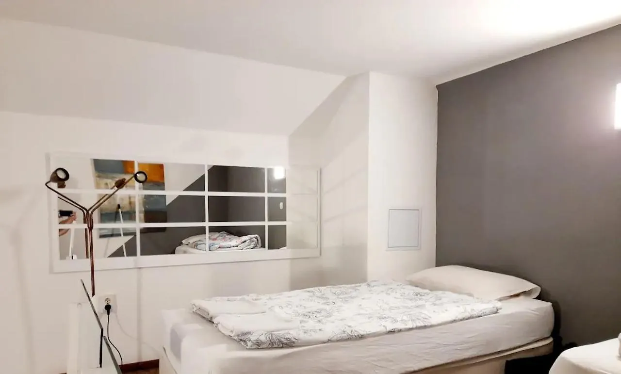 3 Separate Beds Central Apartment - 40M2 - Budapest