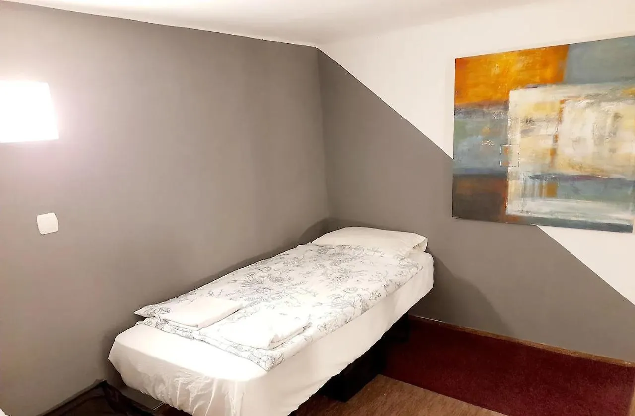 3 Separate Beds Central Apartment - 40M2 - Budapest